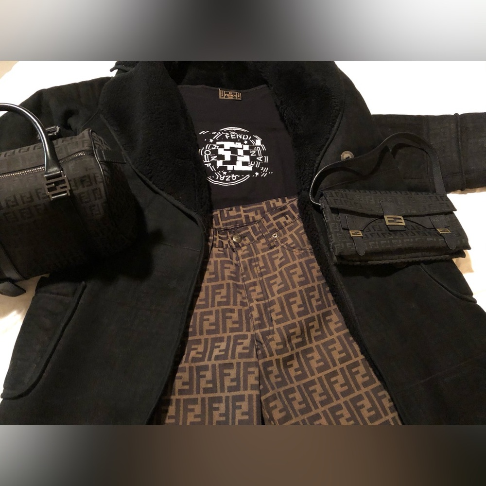 Fendi Vintage Black Zucca Monogram Logo Sherpa Wool Suede Long Trench Coat - Picture 5 of 7